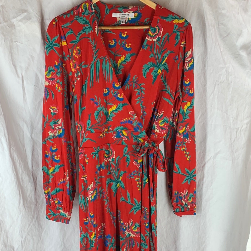 LK BENNETT wrap dress size 8 US classic